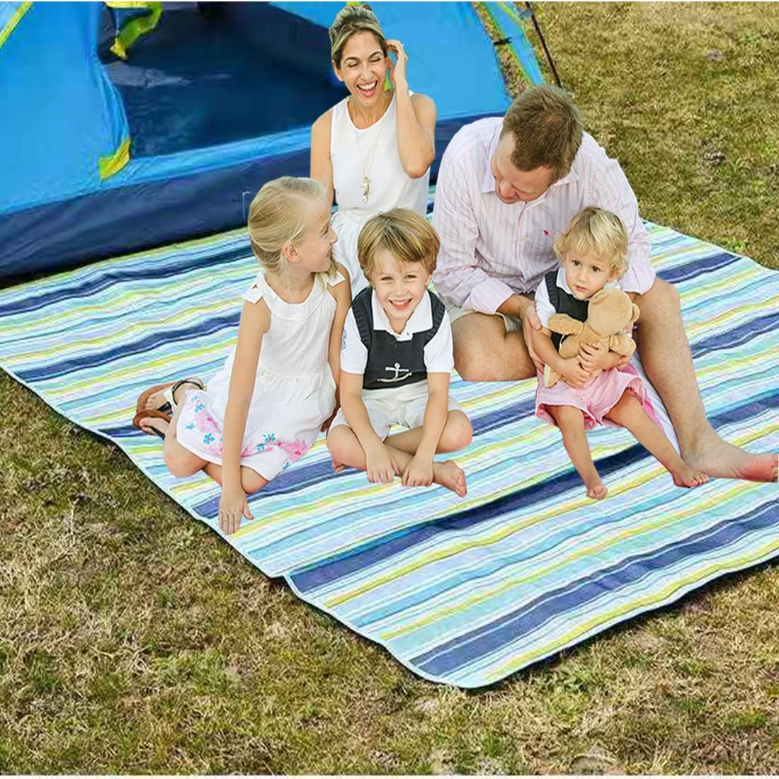 LRUUIDDE Extra Large 80"x 80" Beach Blanket, Outdoor Picnic Blankets, Waterproof Sandproof Portable Blankets, Foldable and Lightweight for Spring Summer Camping, Beach, Park (Blue, 80x80 in) - Image 8